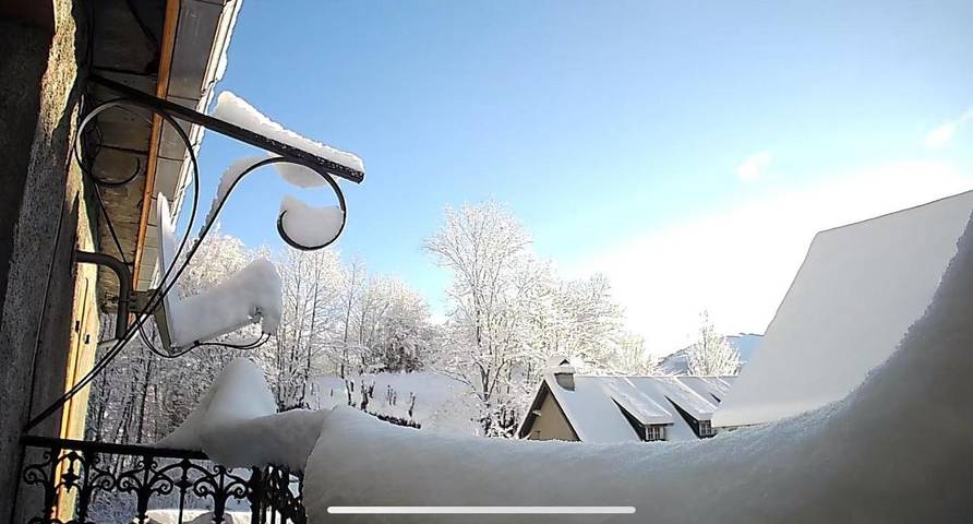 Gîte pour 4 personnes, avec jardin et vue à Gouaux-de-Larboust - 2