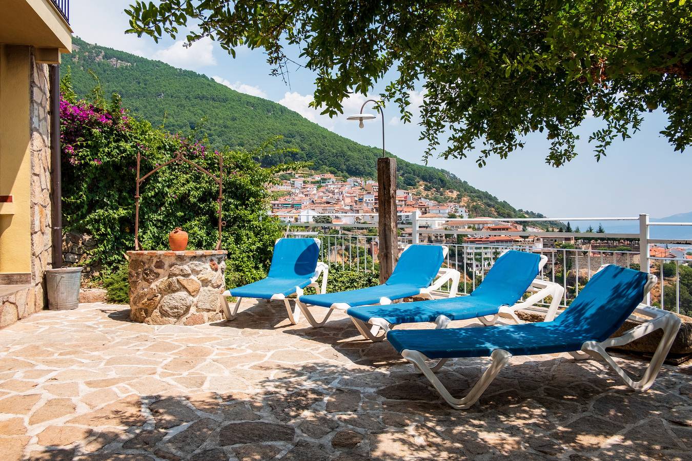 Casa rural 'El Rincón Del Duende' con vistas a la montaña, Wi-Fi y aire acondicionado in Pedro Bernardo, Valle del Tiétar