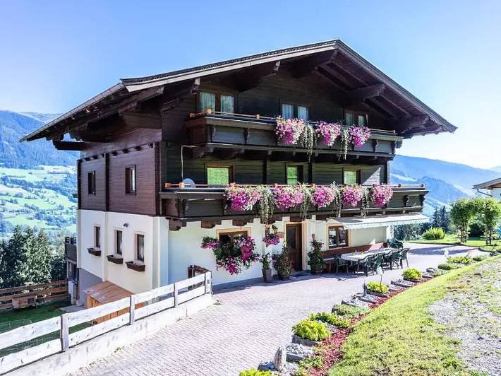 Haus 24 Personen in Hohe Tauern, Uttendorf