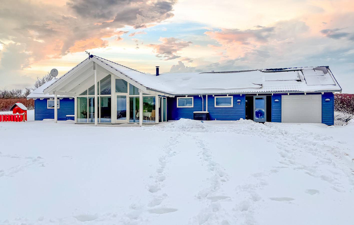 Feriehus for 8 personer med terrasse in Følle Strand, Djursland