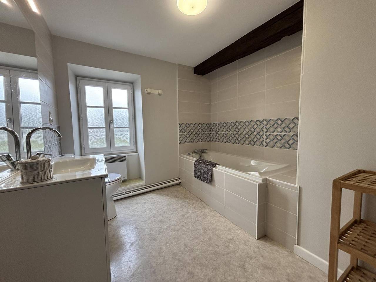 Gîte familial pour 12 pers. avec grand jardin, proche ski et Vichy - Animaux acceptés, draps inclus in La Guillermie, Regionaler Naturpark Livradois-Forez