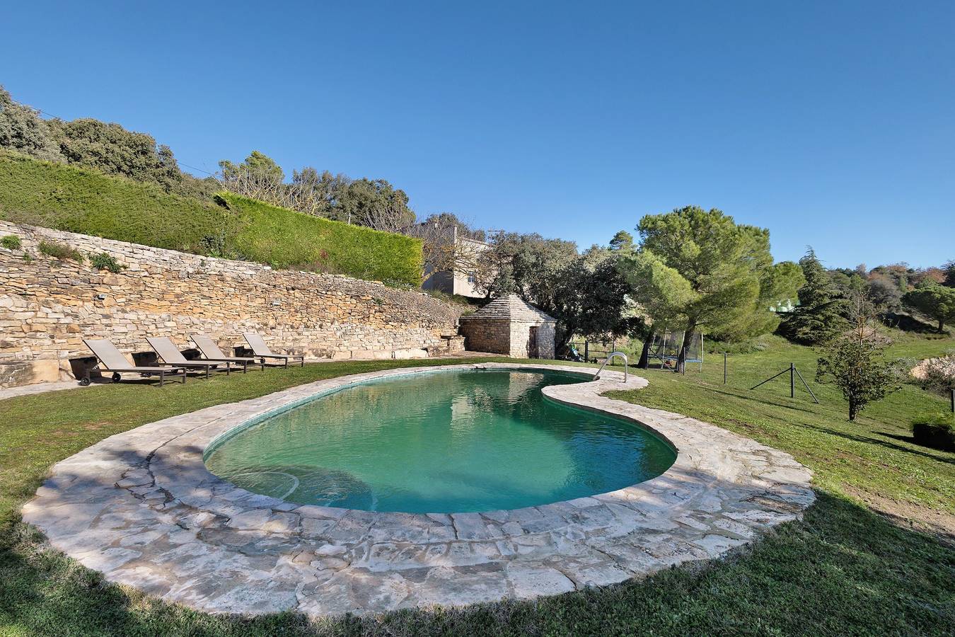 Casa rural 'Les Corts De Biosca' con vistas a la montaña, piscina privada y Wi-Fi in San Mateo de Bages, Pla de Bages DO