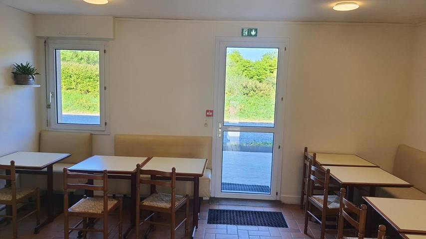 Hôtel pour 2 personnes, avec jardin, animaux acceptés à Brix - 3