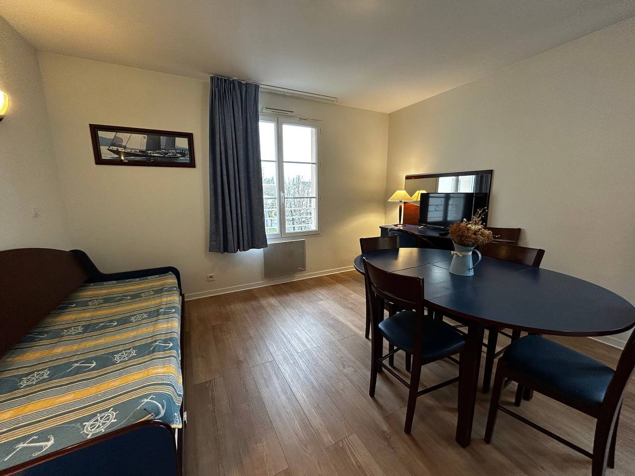 Appartement entier, Appartement rénové proche Thermes avec piscine et Wi-Fi in La Roche-Posay, Vienne (France)