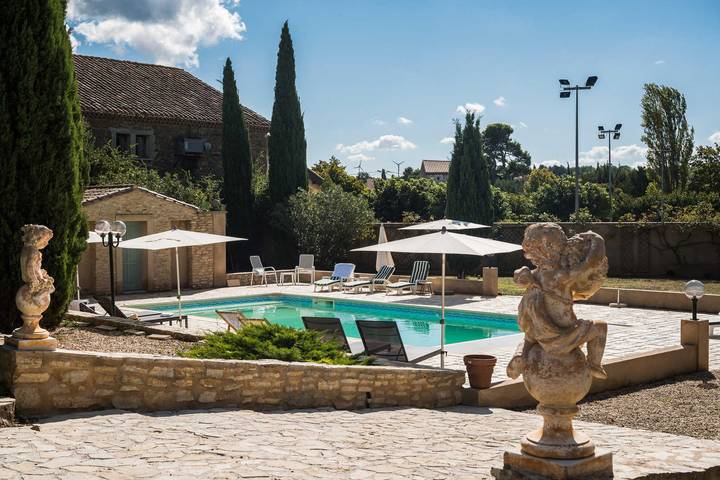 Gîte pour 4 personnes, avec piscine et jardin à Castelnau-d'Aude