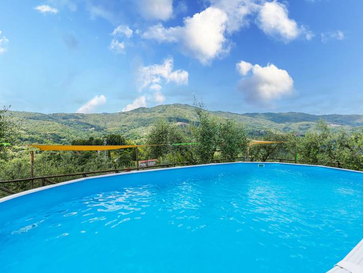 Appartamento intero, Poggetto 1 in Pescia, Provincia di Pistoia