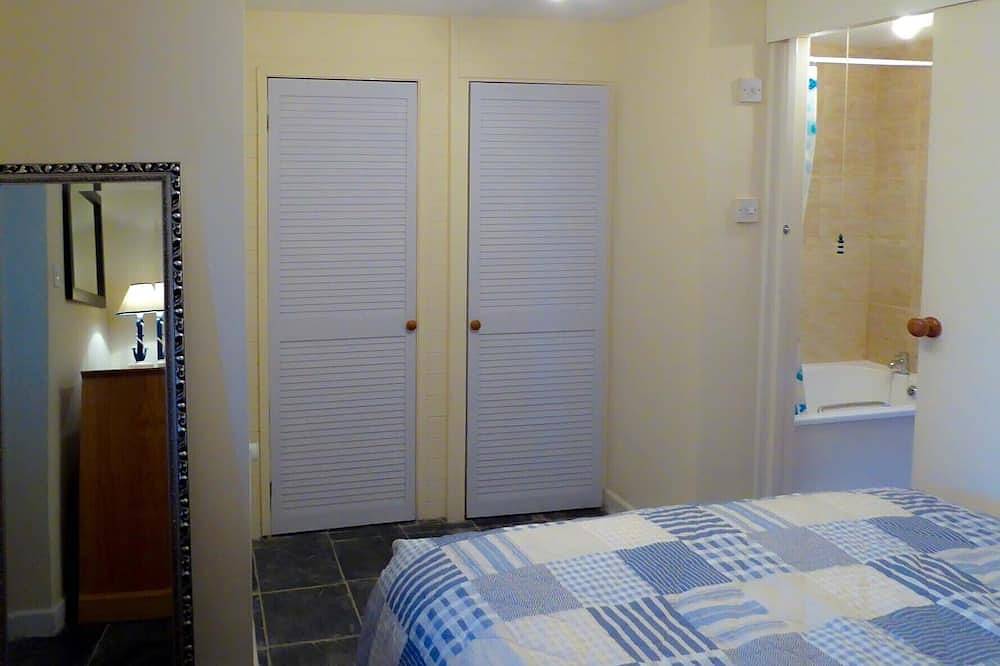 Looe Self Catering, Boutique Ferienhaus Looe mit spektakulärem Blick auf den Hafen in Looe, Cornwall