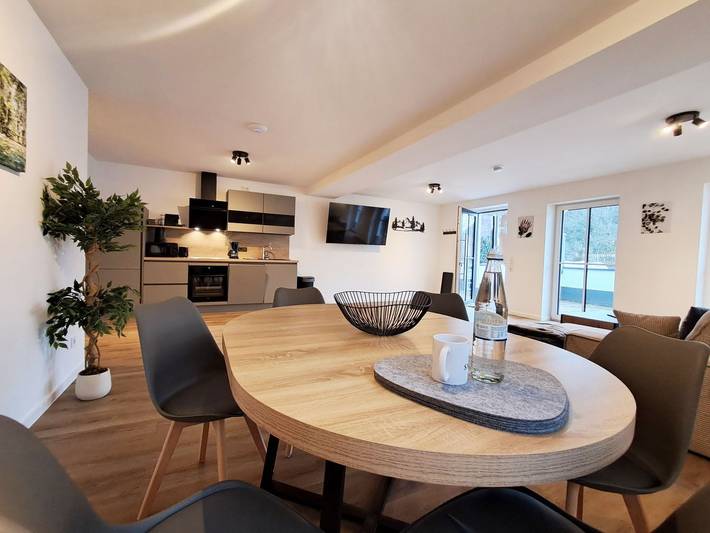 Ferienwohnung für 4 Personen, mit Ausblick und Terrasse - 1