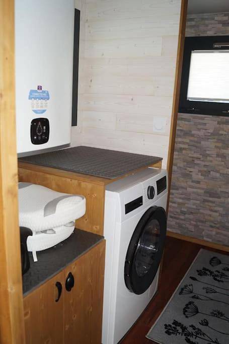 Spa & Tiny house à la campagne in Le Puiset-Doré, Montrevault-sur-Èvre