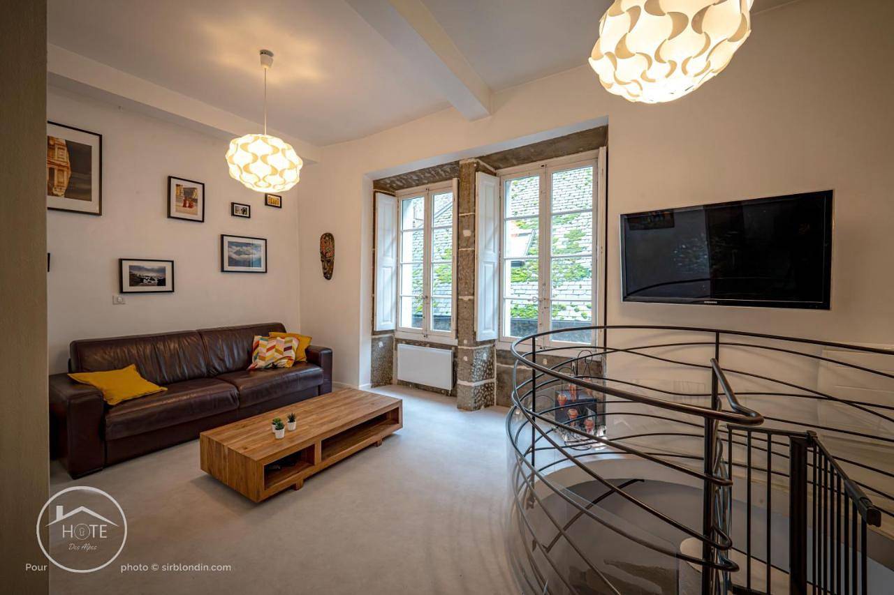 Appartement entier, L'écrin de Chambéry, cœur de centre ville, calme et espace in Chambéry, Région de Chambéry