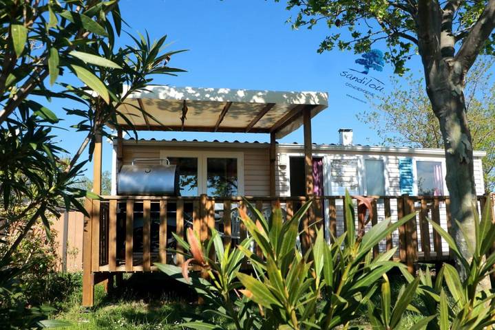 Camping pour 6 personnes, avec terrasse à Sigean - 2