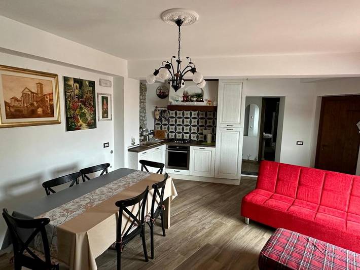 Gîte pour 4 personnes, avec balcon et vue à Cori - 2