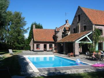 Chambre d’hôte pour 2 personnes, avec jardin et piscine à Wambrechies