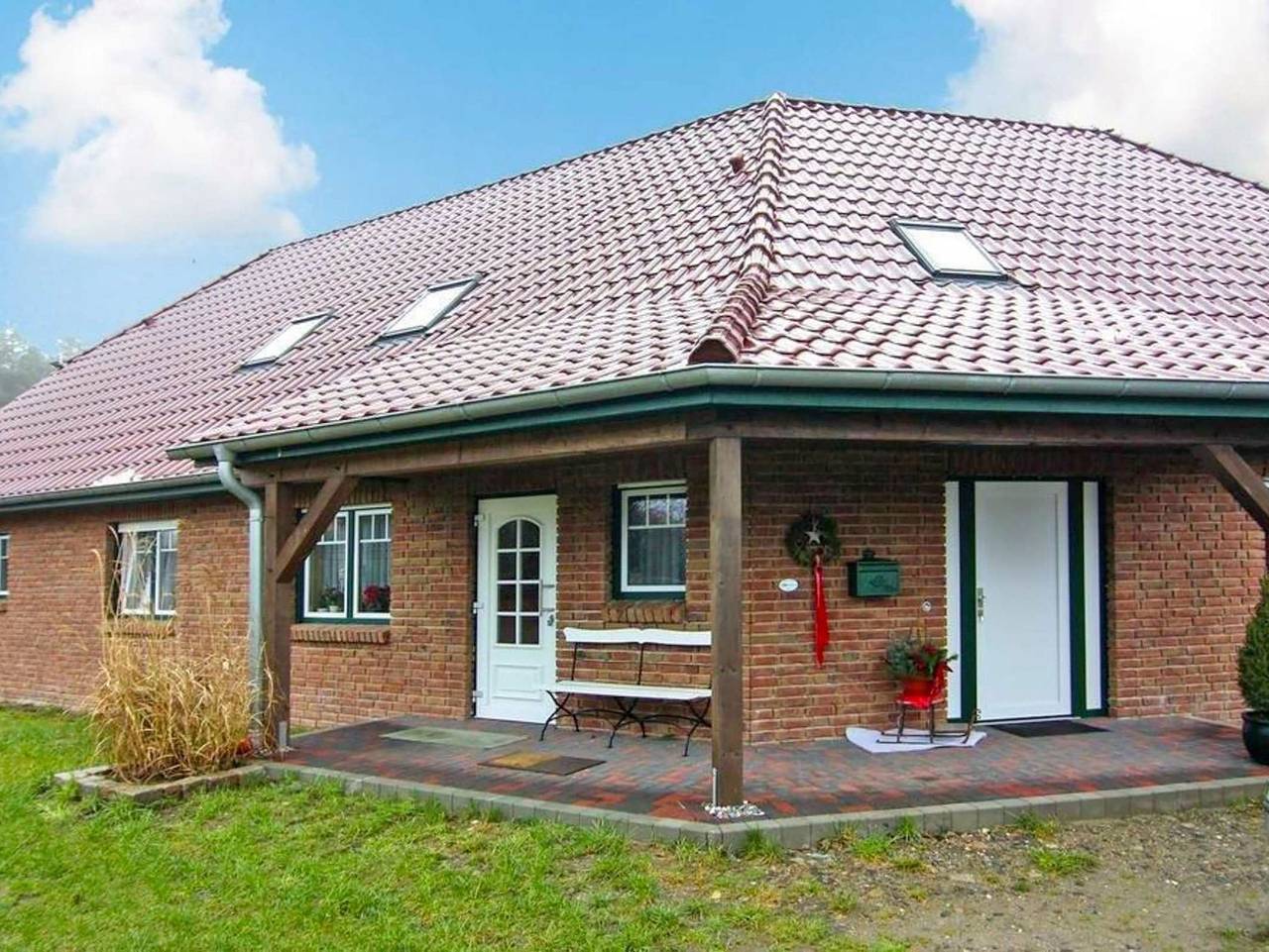 Ganze Ferienwohnung, Ferienwohnungen am Waldessaum in Neu Hirschburg, Ribnitz-Damgarten