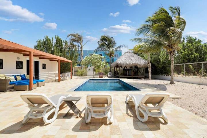 Vakantiehuis voor 6 personen, met tuin en zwembad op Bonaire