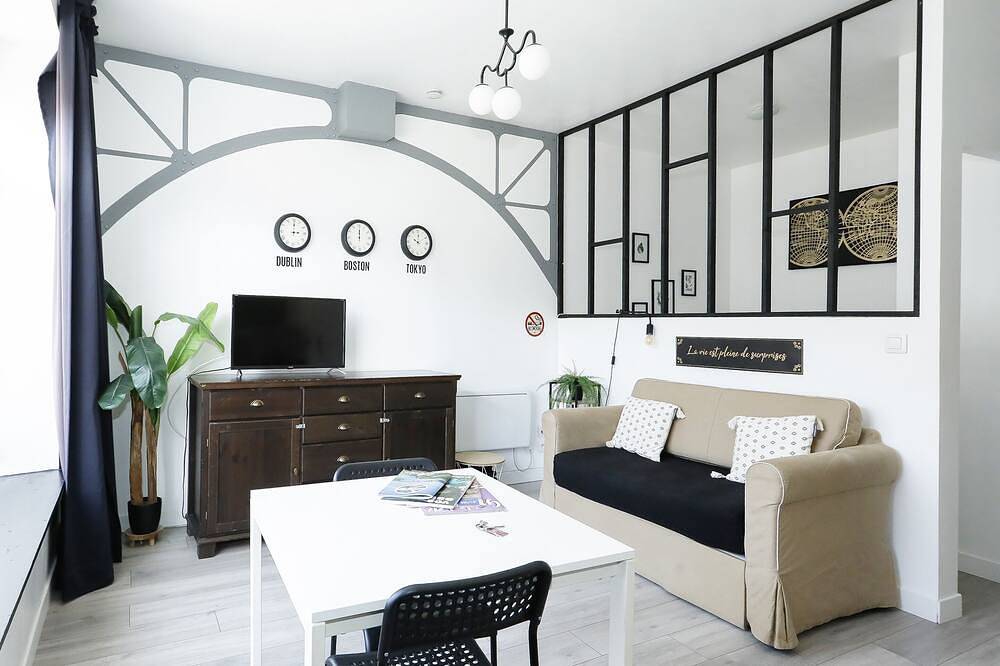 Apartamento entero, Estudio-Baño privado con ducha-Ciudad-Breuil Station in La Mure, Isère
