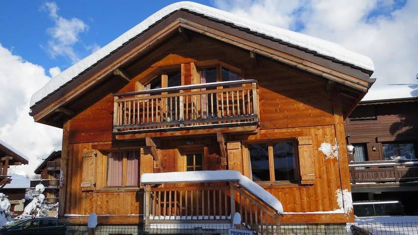Chalet pour 6 personnes, avec balcon dans Courchevel 1300 (Le Praz)