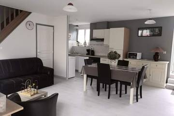 Gîte pour 5 personnes, avec jardin, animaux acceptés à Matignon