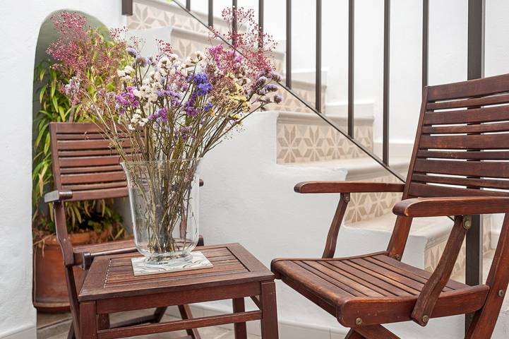 Appartement entier, Appartement moderne "Lola" au centre-ville près de la plage avec terrasse sur le toit in Conil de la Frontera, Costa de la Luz