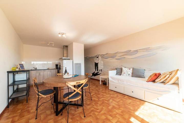 Gîte pour 4 personnes, avec vue et balcon à Port-la-Nouvelle