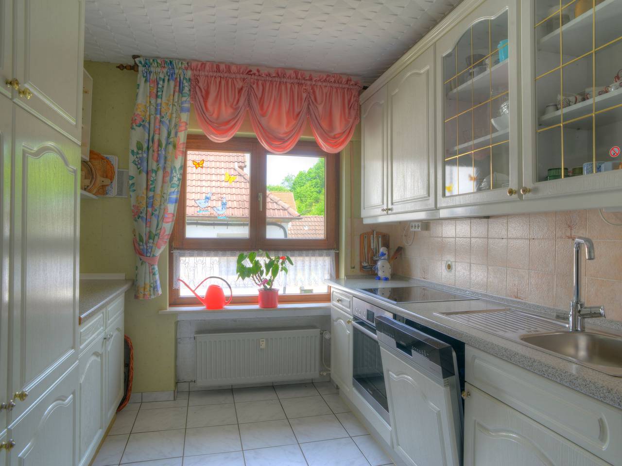 Ganze Wohnung, Am Dohlenberg + Steintisch in Schieder-Schwalenberg, Kreis Lippe