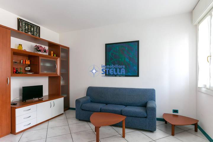 Entire apartment, • Space & Brightness • [P. Milano]- Free Parking in Lido di Jesolo, Jesolo-City