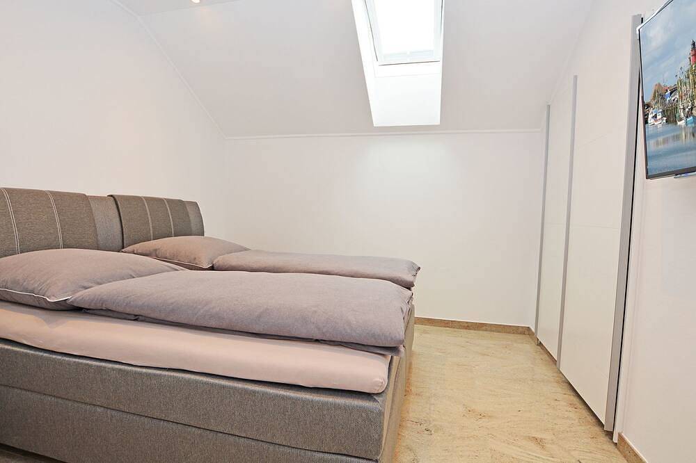 Ganze Wohnung, Merzijana Dachgeschoss in Stinteck in Stinteck, Westerdeichstrich