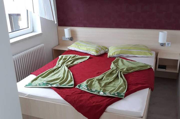 Ferienwohnung für 2 Personen, mit Haustier in Rositz