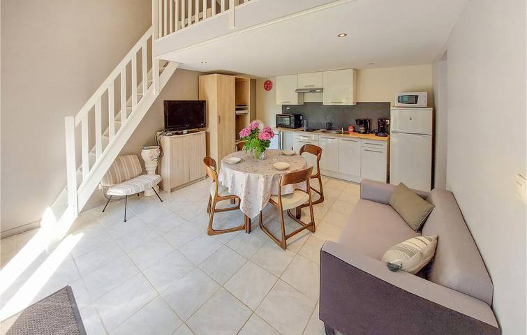 Maison de vacances pour 5 personnes, avec Terrasse et Jardin dans Allier - 3