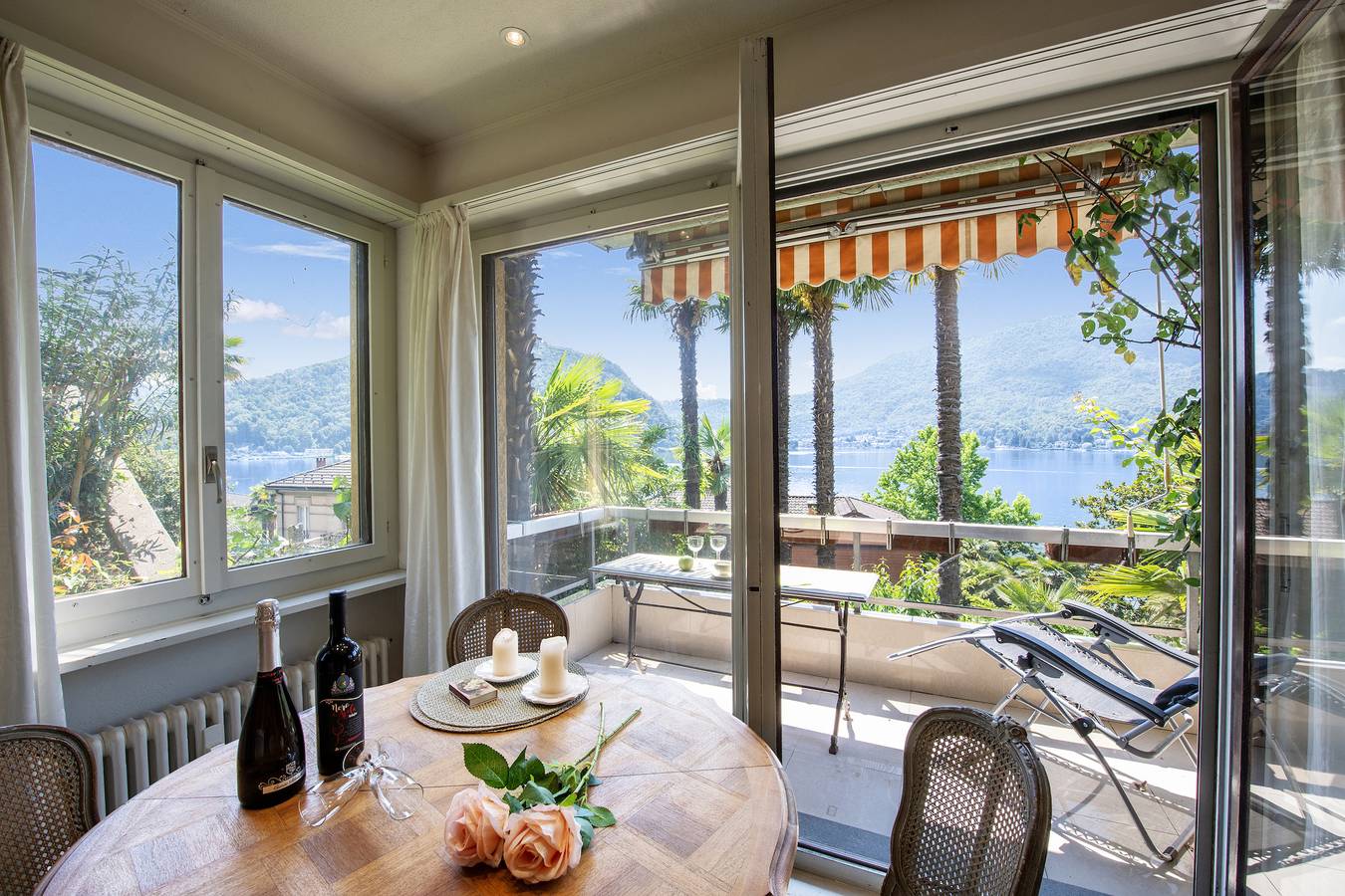 Ganze Wohnung, Queen Lake View Apartment with Terrace in Ponte Tresa, Luganersee