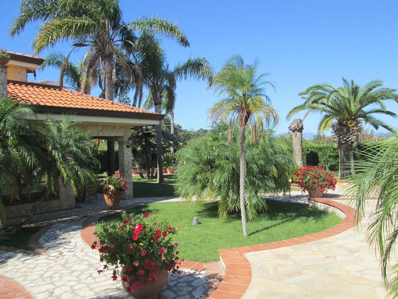 Entire apartment, Comfortable apartment near Lago in Eboli, Tyrrhenian Coast Campania