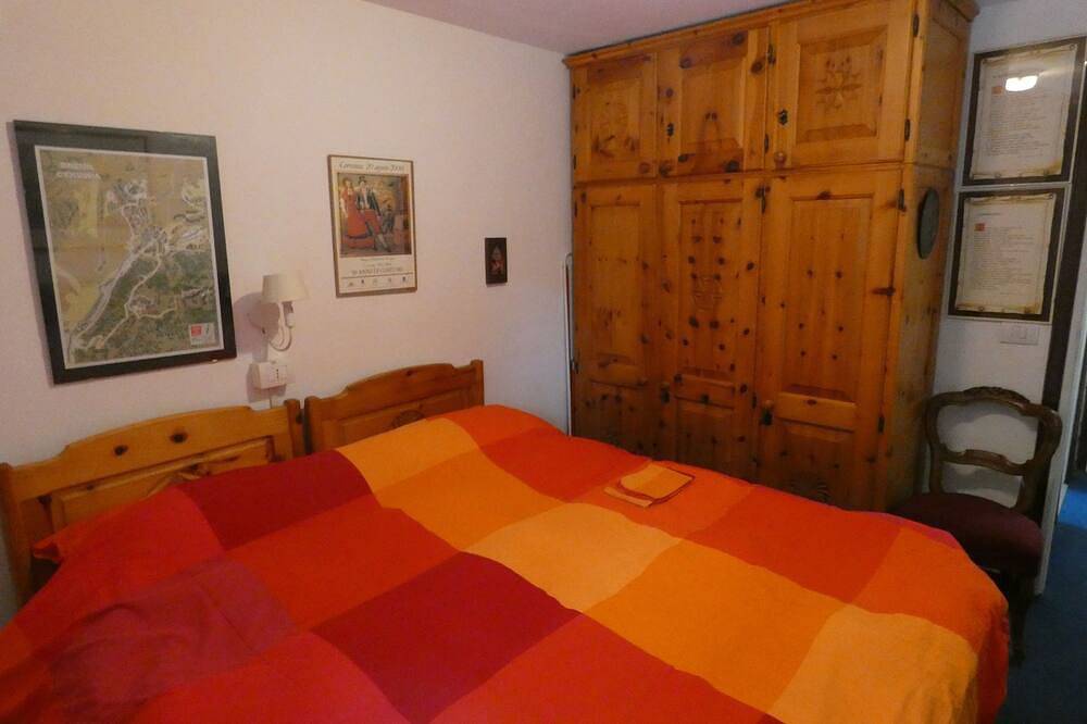 Ganze Wohnung, *Cozy in the heart of Cervinia* in Cervinia, Valtournenche