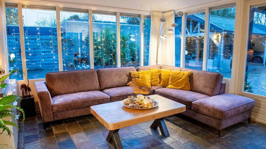 Vakantiehuis voor 7 personen, with sauna and tuin as well as zwembad, met huisdier in Bronckhorst