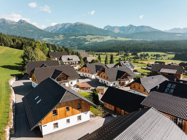 Ferienwohnung für 6 Personen, mit Balkon und Terrasse sowie Garten in Mariapfarr