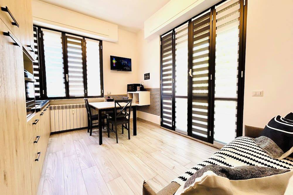 Entire apartment, 1 Bedroom Apartment in Lido di Ostia in Ostia, Rome