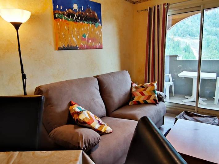 Chalet pour 4 personnes, avec balcon à Isola