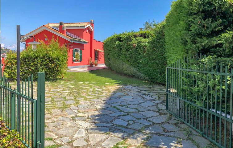 Rückzugsort am Meer: Pool, Internet, Parkplatz und Terrasse. in Celle Ligure, Riviera di Ponente