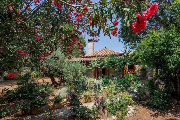 Location de vacances pour 6 personnes, avec jardin et vue dans Région du Péloponnèse - 3