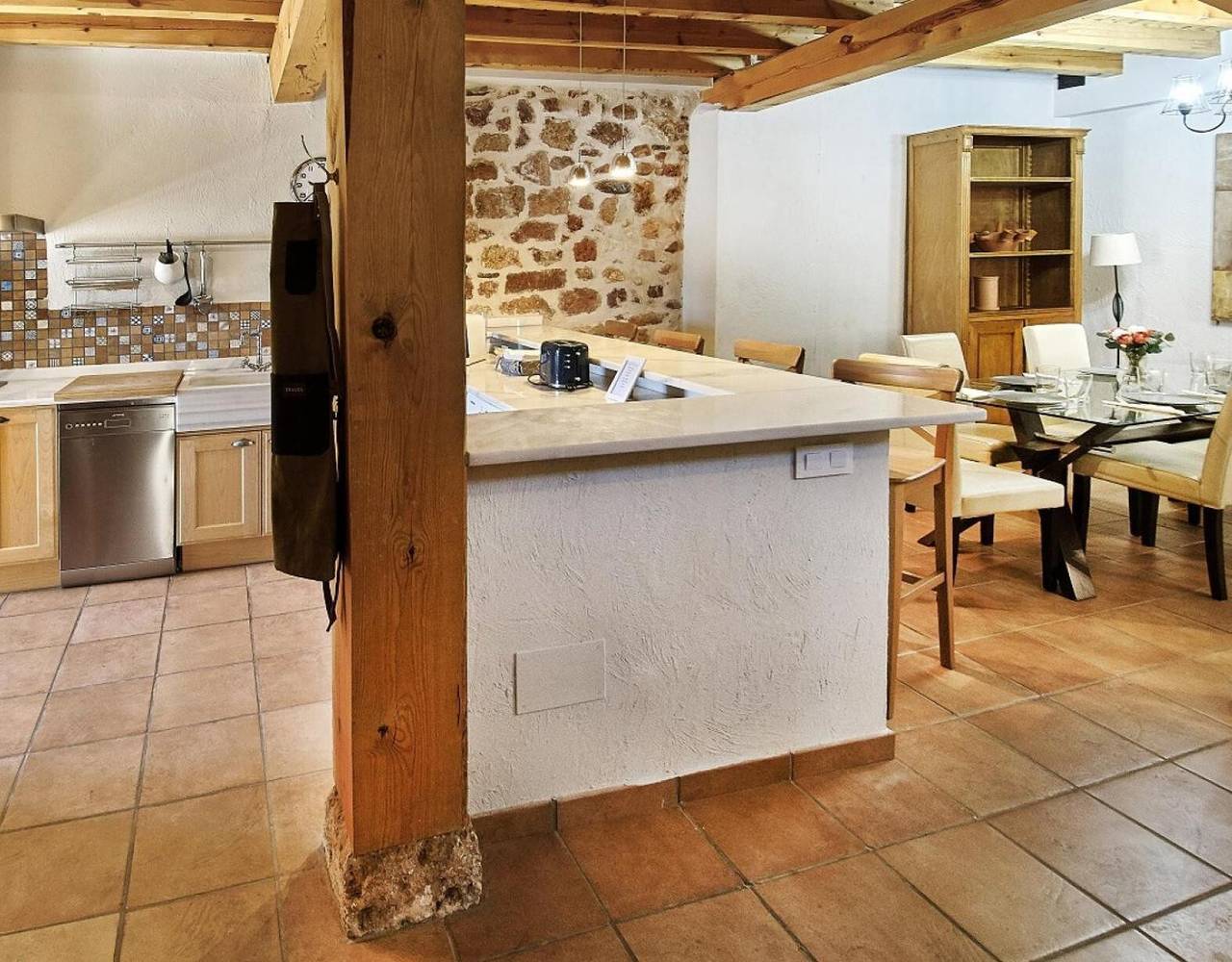 Casa de vacaciones 'Hestia' con vistas a la montaña, balcón y Wi-Fi in Ayllón, Provincia de Segovia