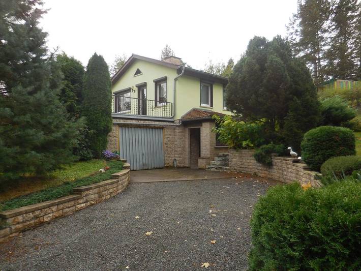 Ferienhaus für 5 Personen, mit Balkon und Terrasse sowie Garten
