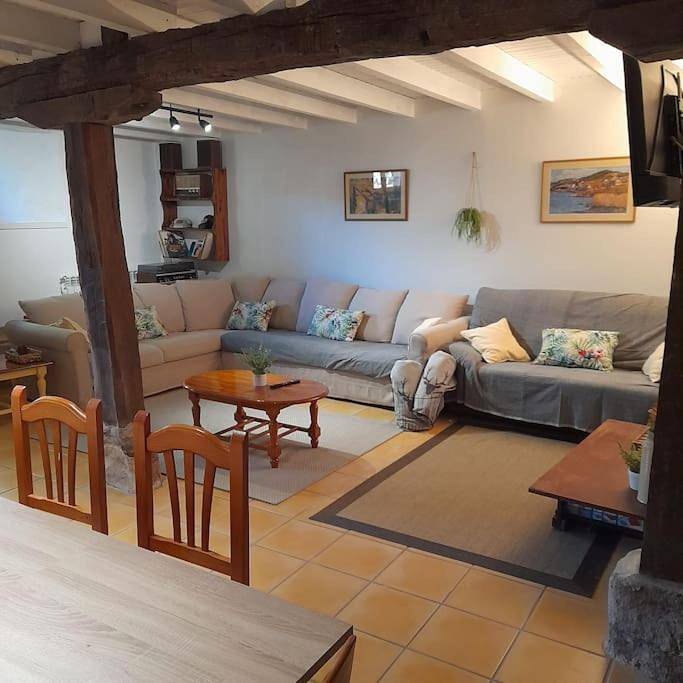 Casa rural para 15 personas, con vistas y jardín, Se admiten mascotas en Hermandad de Campoo de Suso - 2