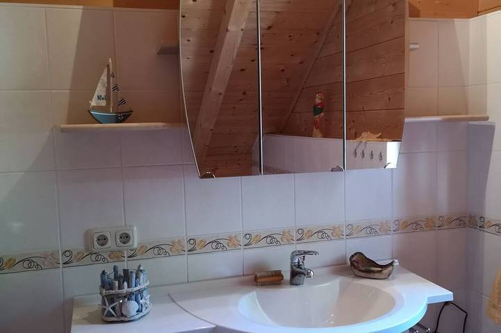 Die Welt zu Hause - Holzhaus Schöneck in Schöneck (Sachsen), Chemnitz und Umgebung