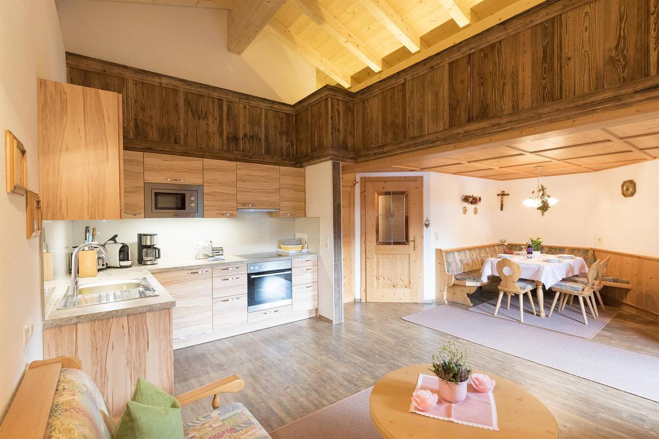 Geheel vakantieappartement, Appartement 1 in Alpbach, Kaisergebirge