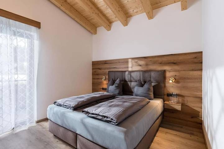 Hütte für 4 Personen, mit Balkon und Whirlpool sowie Garten in Achenkirch - 2