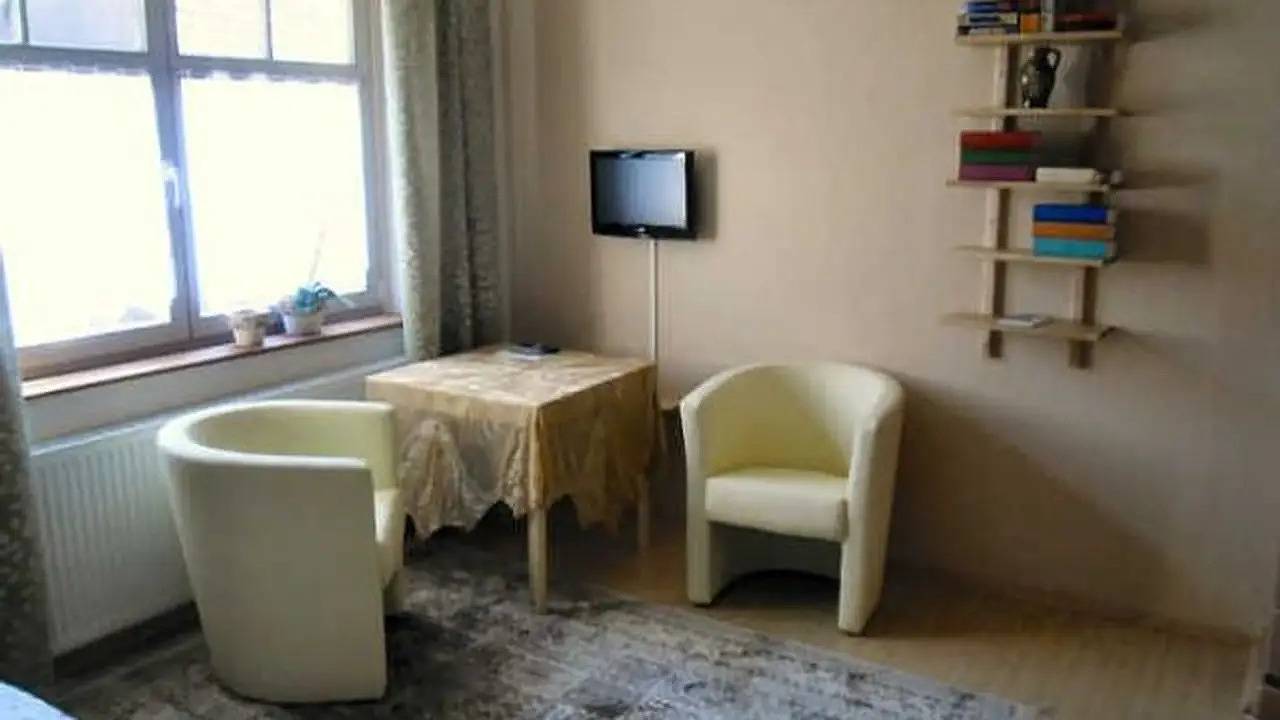 Apartamento vacacional entero, Apartamento de vacaciones para 4 personas con jardín in Dessau, Reino de Jardines de Dessau-Wörlitz
