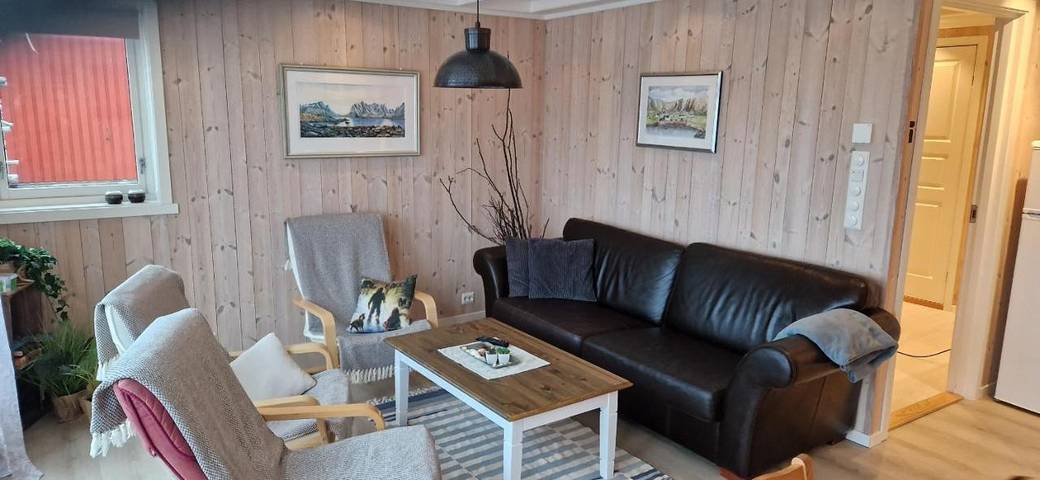 Ferienhaus für 6 Personen, mit Sauna und Terrasse sowie Ausblick auf den Lofoten - 2