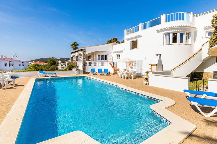 Villa für 8 Personen, mit Garten und Terrasse, mit Haustier - 1