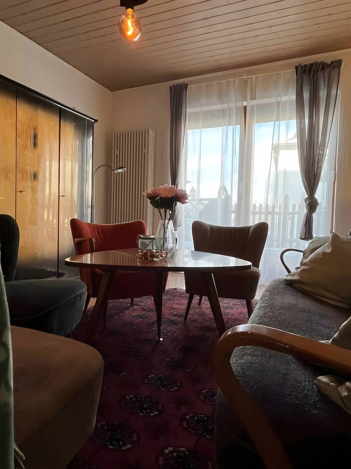Ganze Wohnung, Vintage-Wohnung 'Auf Dem Karlsberg' mit privater Terrasse in Weilburg, Landkreis Limburg-Weilburg