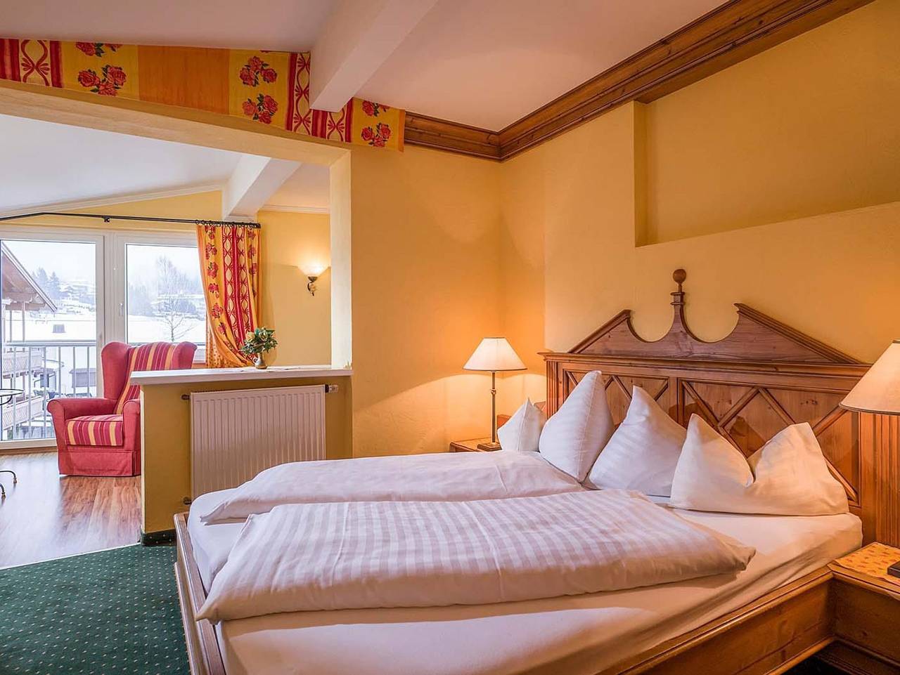 Hotel-Pension Rotspitz*** und Frühstückshotel - Doppelzimmer mit Balkon Fs in Maurach, Eben am Achensee