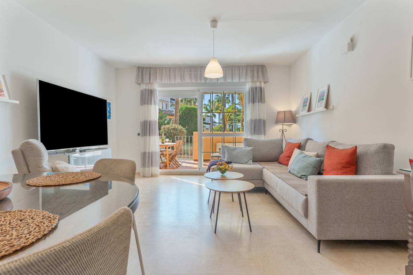 Hel leilighet, Ferieleilighet for 4 personer med barnebasseng in Las Chapas, Marbella